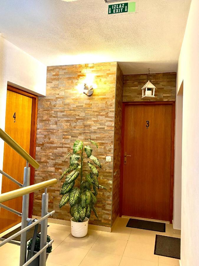 Zeljak Apartments Vodice Exterior foto